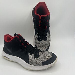 Nike Black White Red Air Versatile III Basketball Shoes Size 10